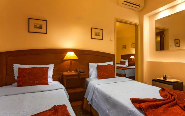 Vera Cruz Porto Downtown Hotel