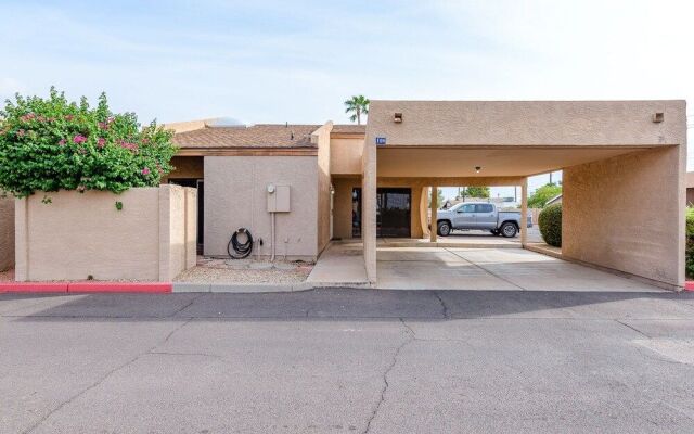 Villa Haven 2 Bedroom Townhouse by RedAwning