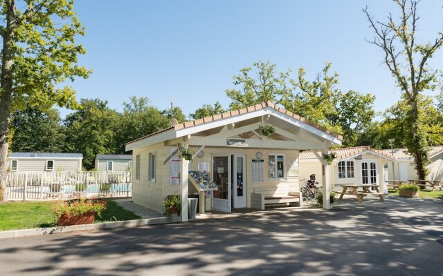 Camping Les Chèvrefeuilles