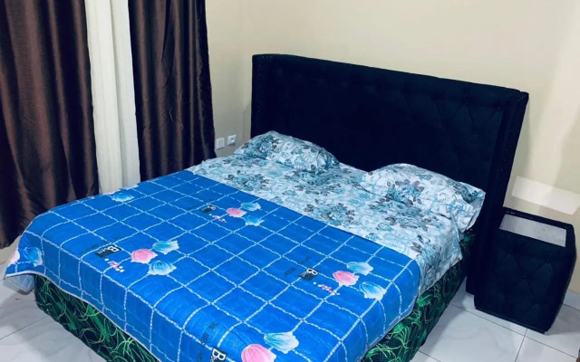 Empire Apartments -1Bedroom