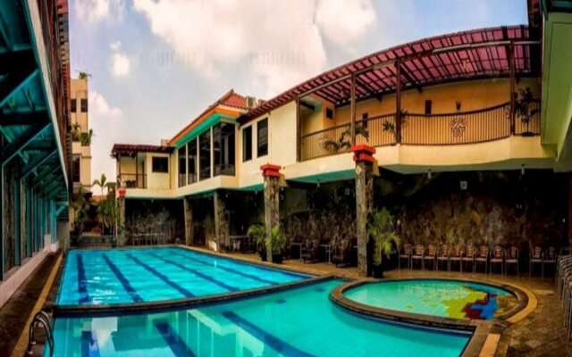 Grand Pasundan Convention Hotel