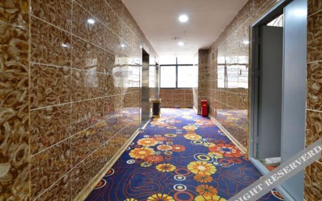 Yajiang Kangba Hanzi Hotel