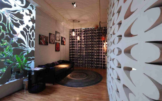 Li Hsin Motel
