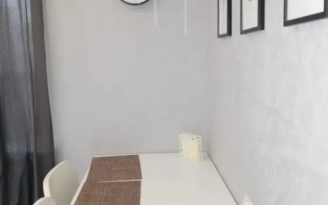 Domasnij ocag na ulice Lazurnaa 31