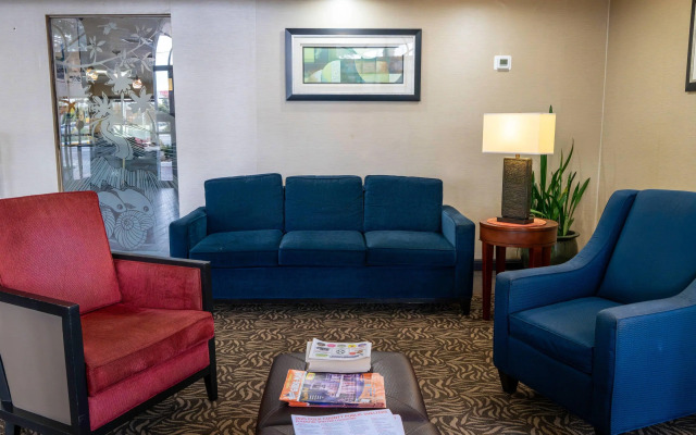 Comfort Inn & Suites Lakeland North I-4