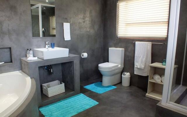 White Shark Guest House