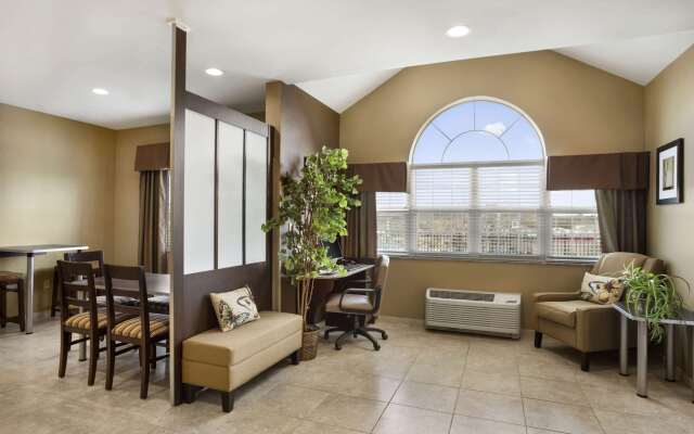 Microtel Inn & Suites by Wyndham Cambridge