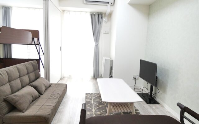 Alpha Square Minami 6 Jo 411