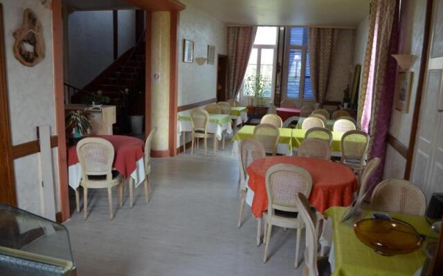 Hôtel du Cheval Blanc