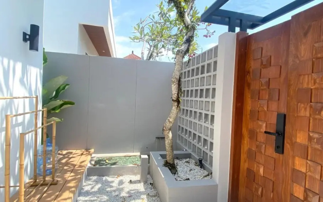Terra House B1