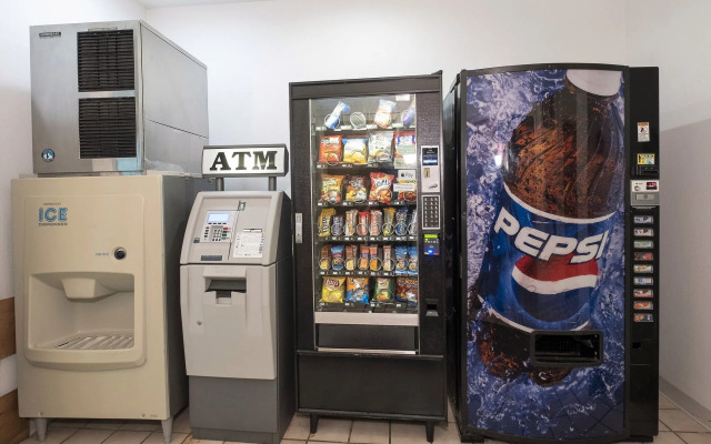 Spark by Hilton St. Robert Fort Leonard Wood