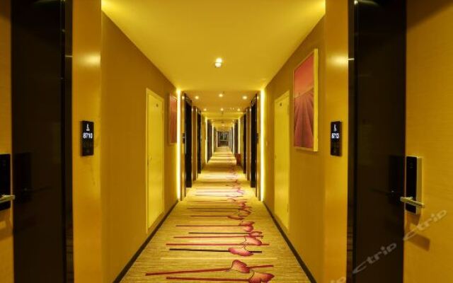 Lavande Hotel Wuhan Xudong