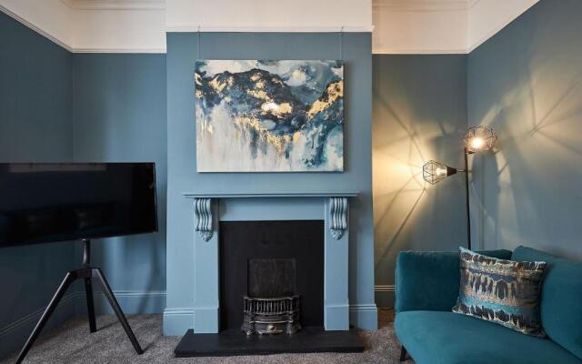 Host Stay 21 in Sunderland