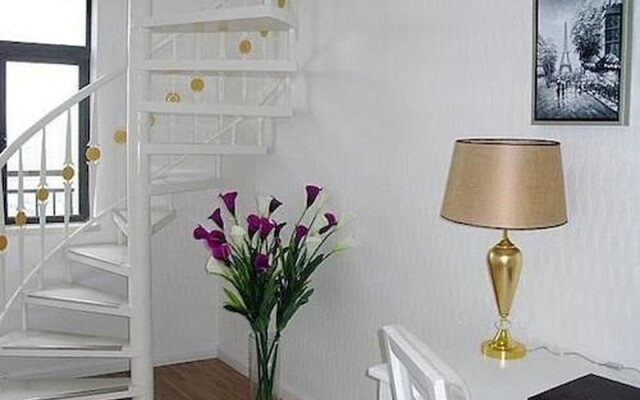 Pleasant Grasse Hotel