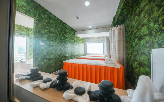 Napoleon Nha Trang Hotel