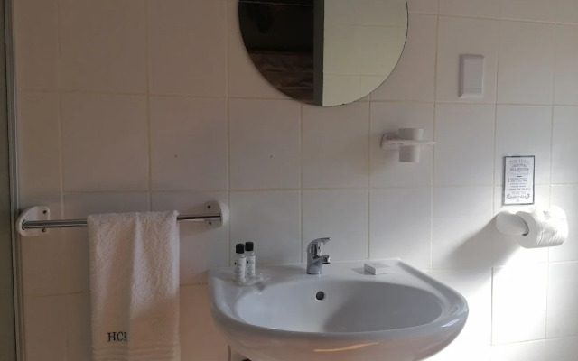 Hawklee Country House