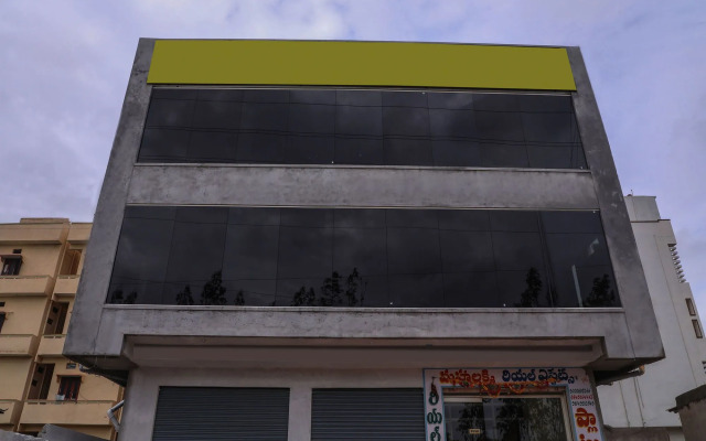 OYO 15457 Grd Residency