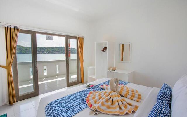 The Waterfront Beach House