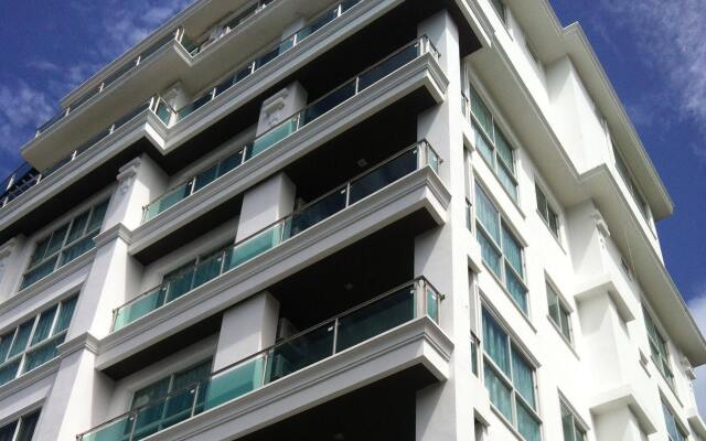 GoldStone Residency Patong , Phuket