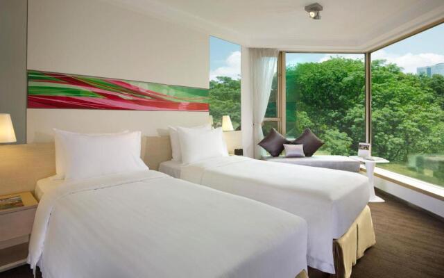 Royal Pacific Hotel (Chalet)