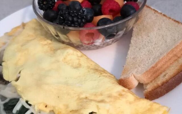 Niagara's Emerald Falls Bed & Breakfast