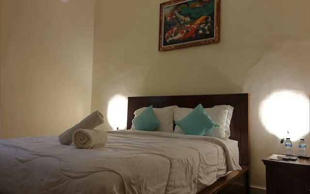 Cave Beach Bungalow