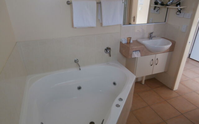 Whitsunday Sands Resort