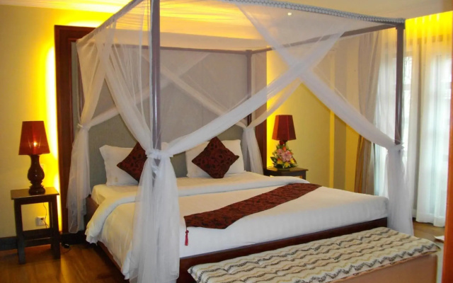 Lux Riverside Hotel & Apartment