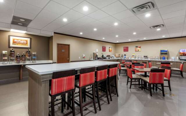 Comfort Suites Waco Near University Area