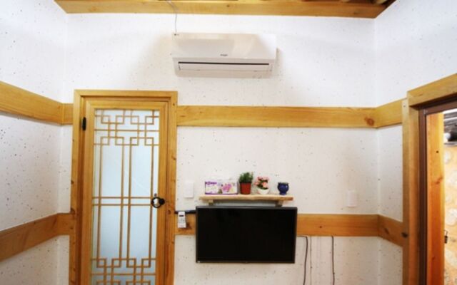 Gawondang Guest House