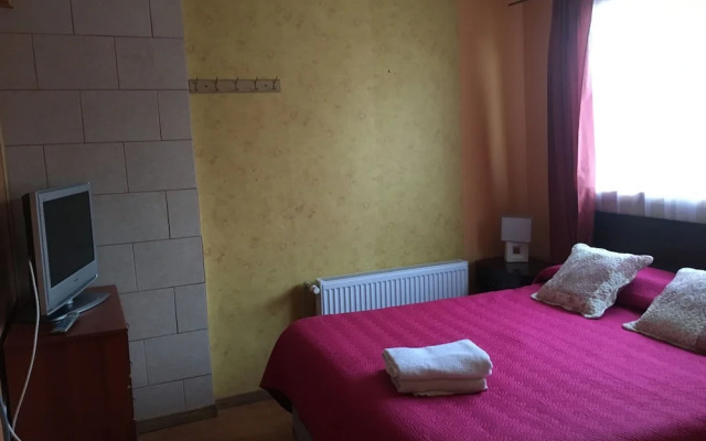 Hostal Bauer