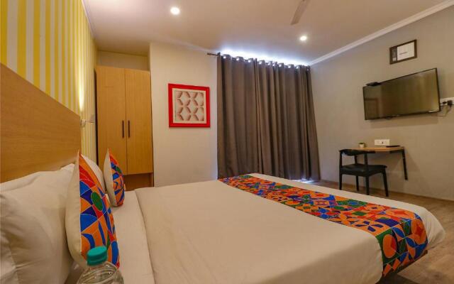 FabHotel Chattarpur Enclave