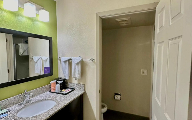 Sleep Inn & Suites Tulsa Central I-44