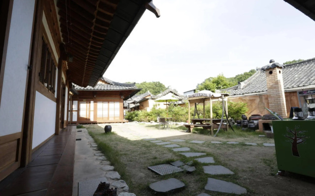 Jeonju Hanok Village Seoro