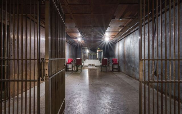 Global Luxury Suites Downtown Memphis