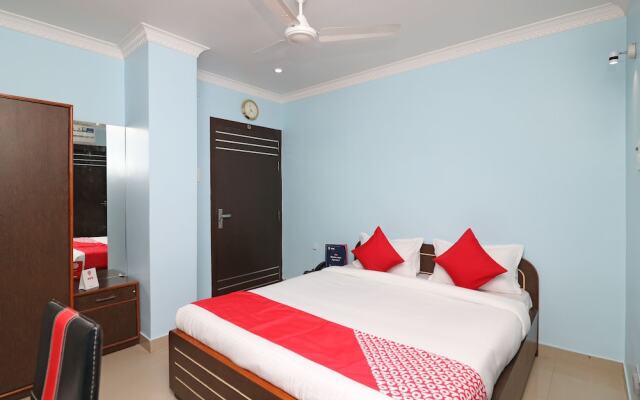 OYO Flagship 11703 Hemlata Lodge