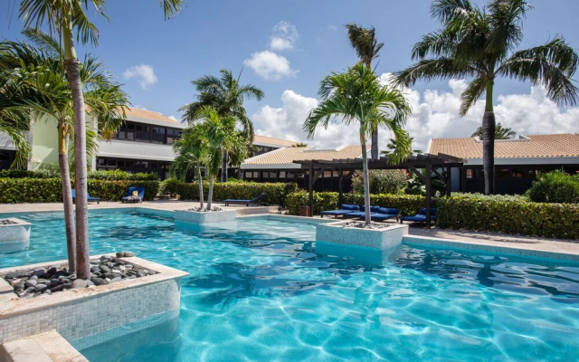 Blue Bay Bungalows - The Garden