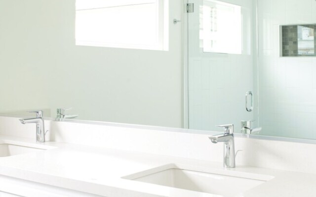 O'neill II by Avantstay Coastal Paradise Steps From Beach Newly Renovated!