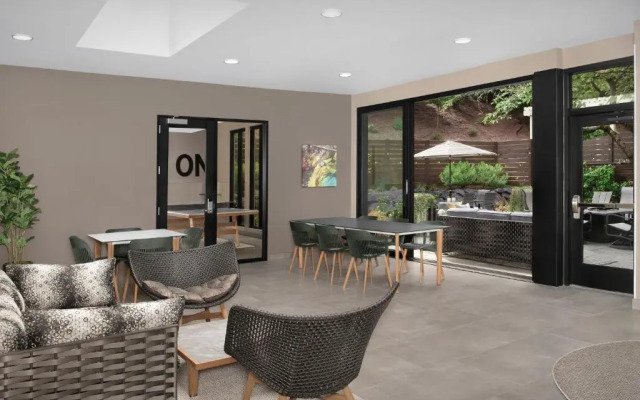 Courtyard Portland Tigard