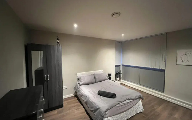 Beautiful 1-bed Apartment in Liverpool