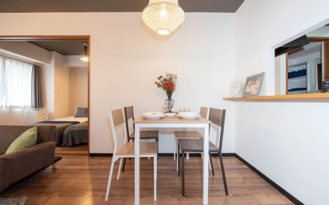 Sun court Minami 4-jo 303