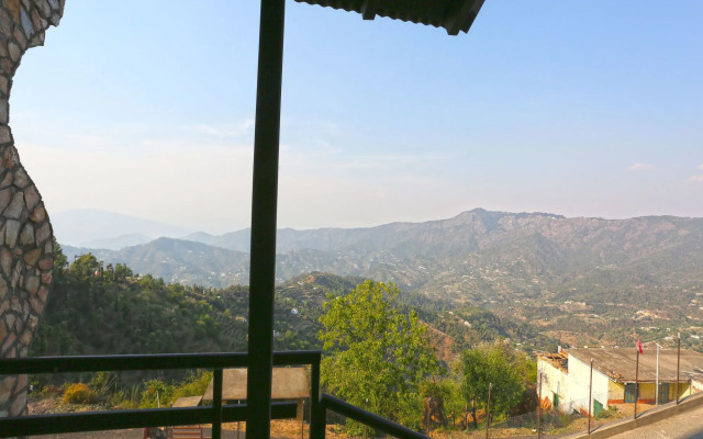 OYO 4761 Grand Himalayan Hotel & Resorts