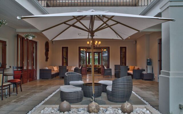 Nova Constantia Boutique Residence