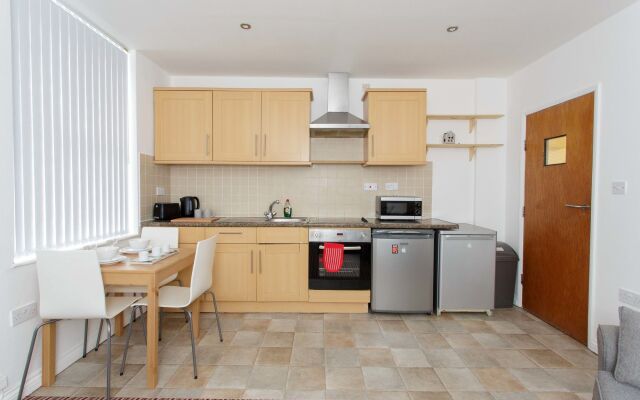 Ruth Apartments