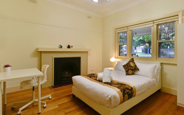 Balwyn Houses