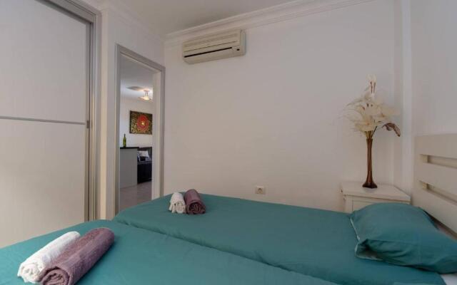 Bahia la Caleta 1 - Two Bed