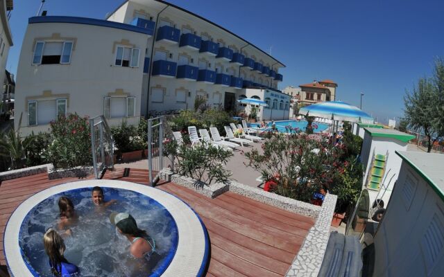 Hotel Diana