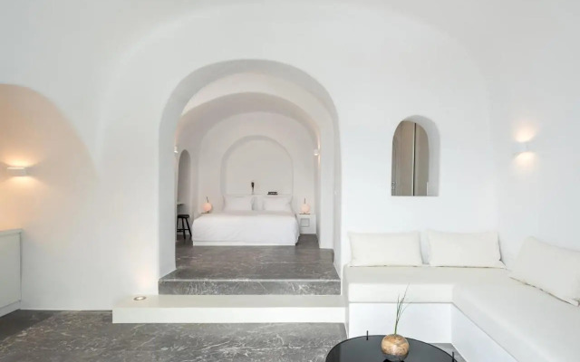 Chelidonia Luxury Suites - Adults Only