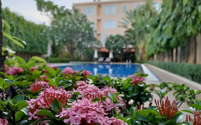 Starry Angkor Hotel