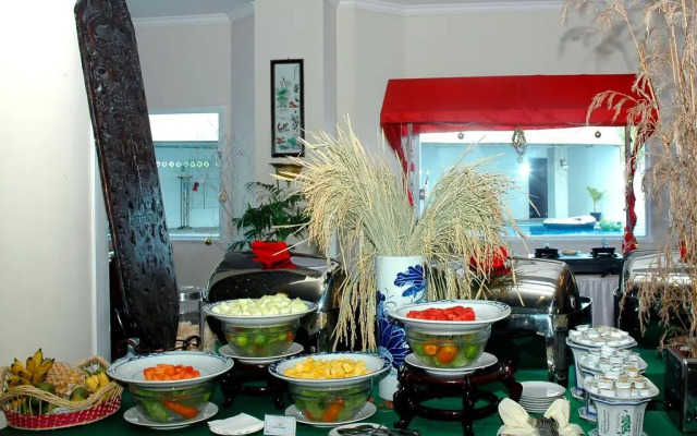 Hotel Grand Tiga Mustika